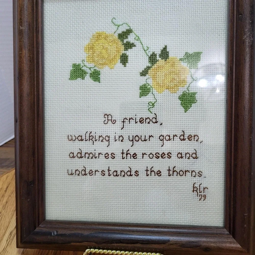 VTG Wood Framed Cross Stitch Needlepoint Friend Walking Garden Picture Roses